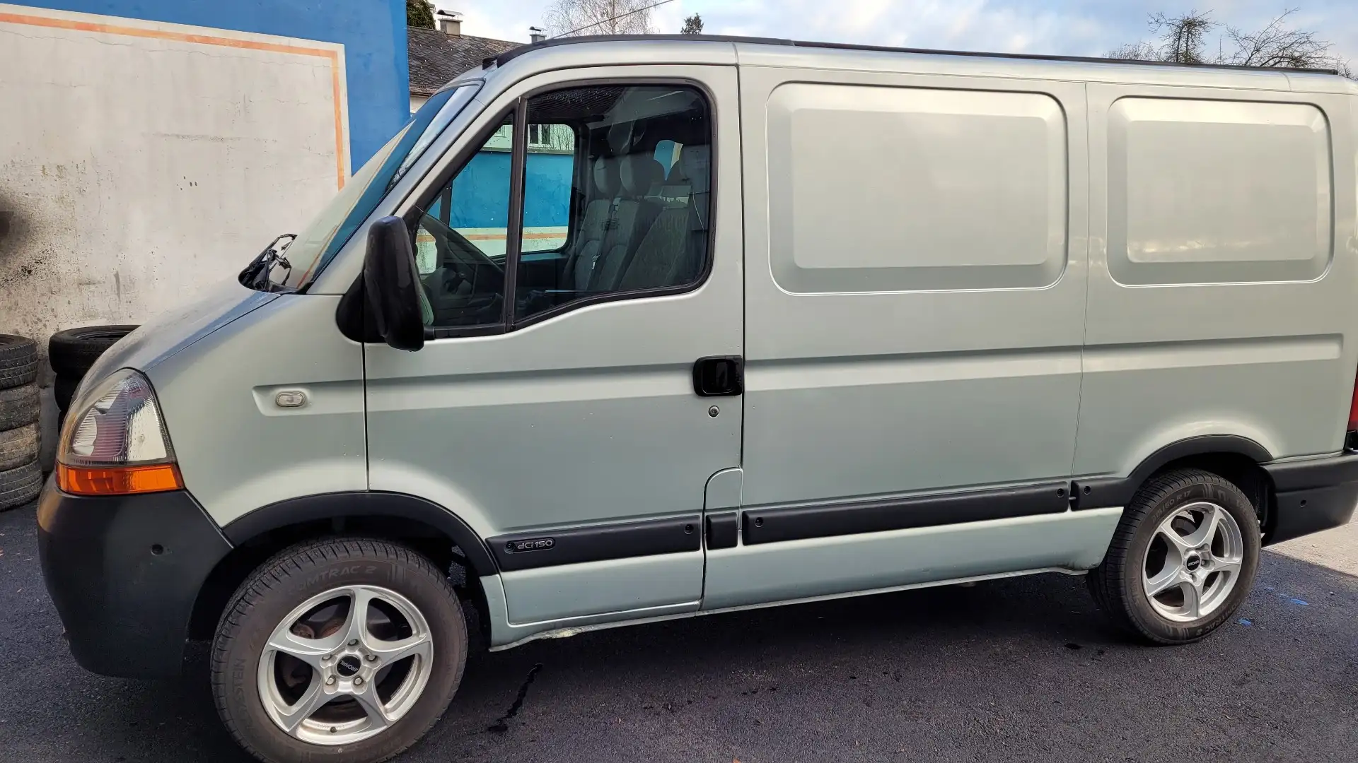 Renault Master L1H1 2,5 dCi Silber - 2
