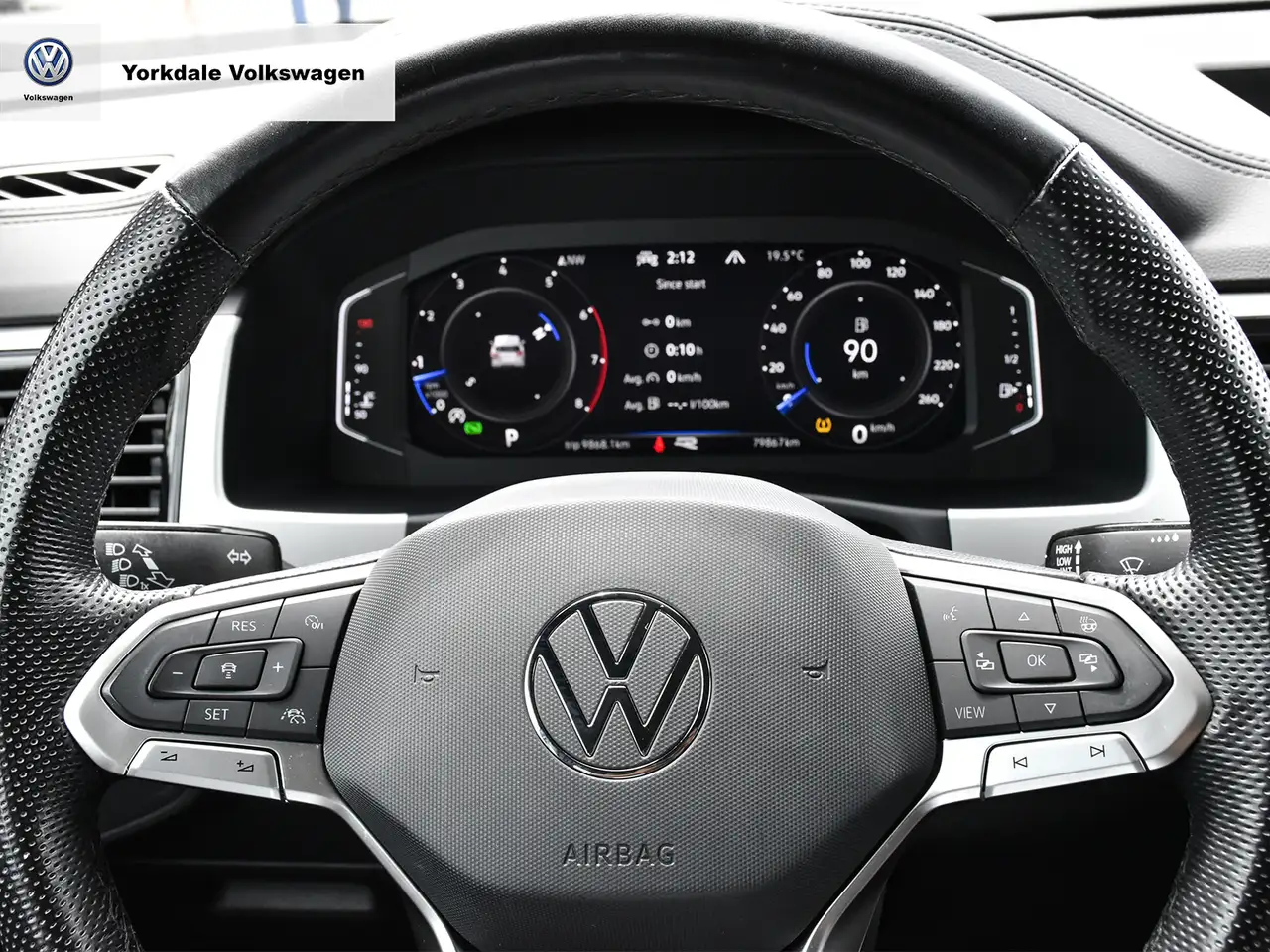 Volkswagen Atlas снимка Volkswagen Atlas