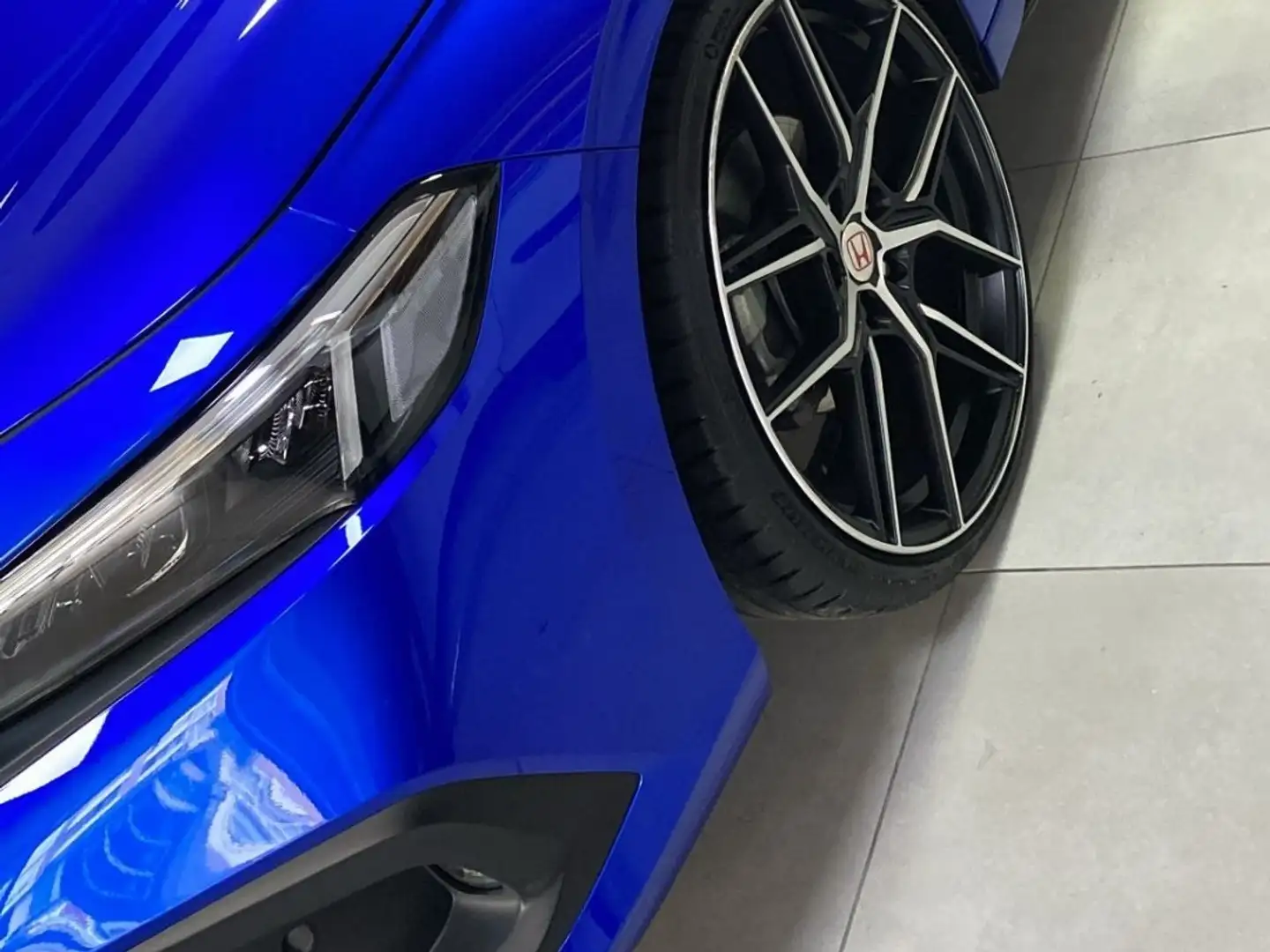 Honda Civic 2.0 i-MMD Hybrid Sport e-CVT Aut. Синій - 2