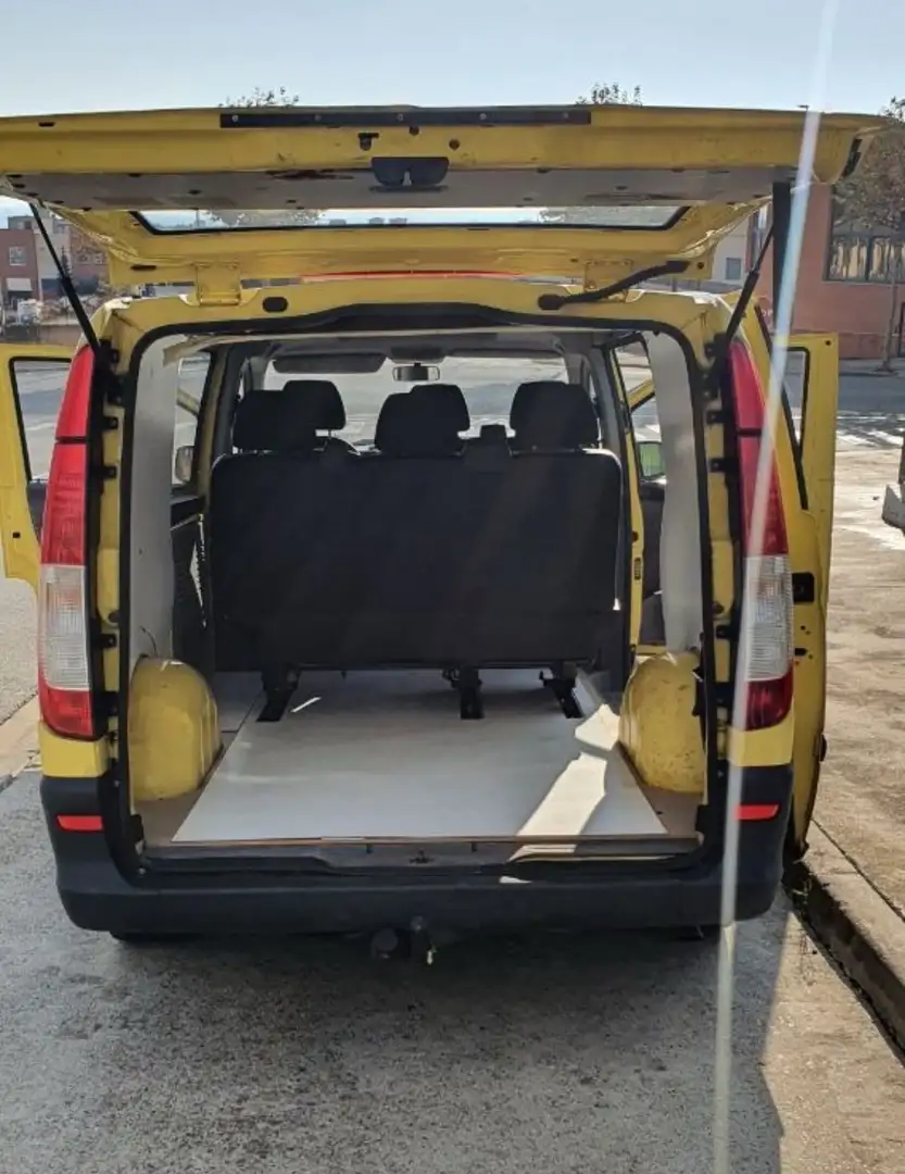 Mercedes-Benz Vito Vito Furgón 109CDI Larga 95 Amarillo - 2