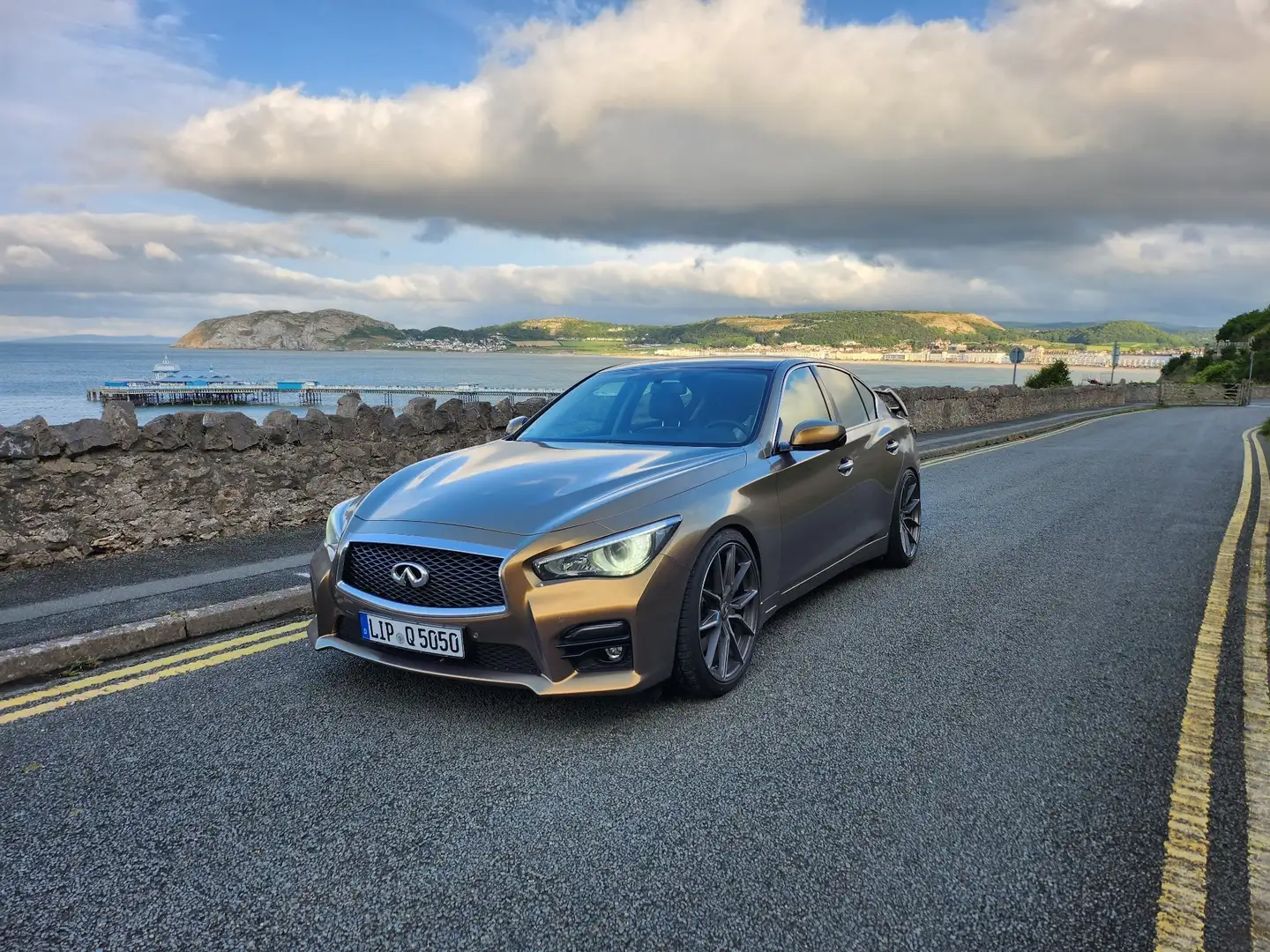 Infiniti Q50 Q50S Hybrid AWD Sport Чорний - 1