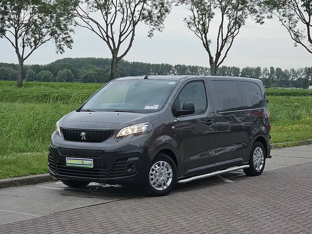 Peugeot e-Expert Standard Premium 75 kWh L2, 330Km WLTP, Snelladen,