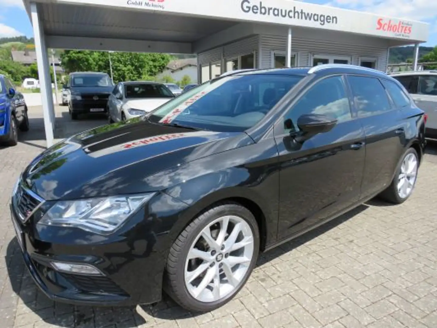 SEAT FR DSG,Navi,Panoramadach,Alu usw. Černá - 1