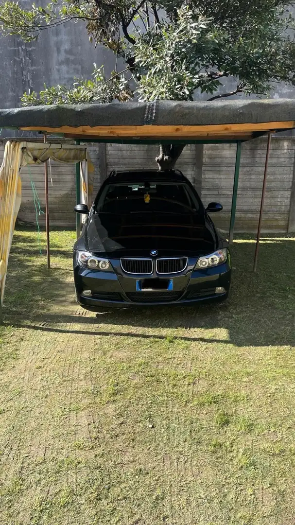BMW 320 320d Touring Msport - 1