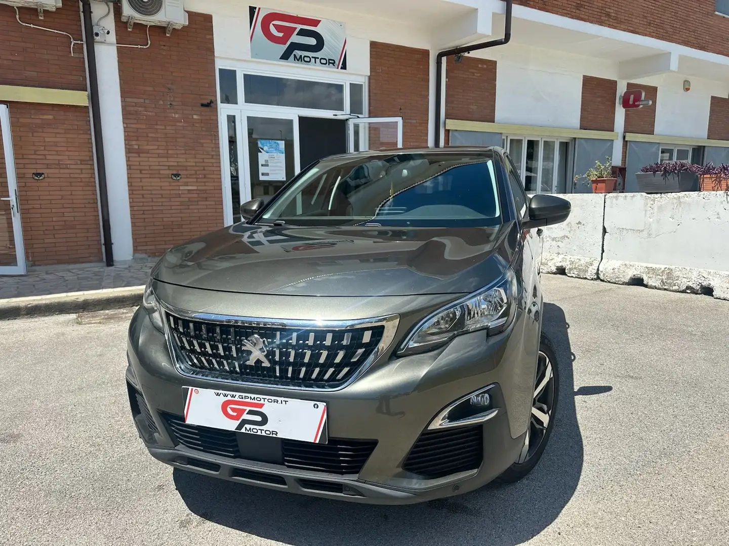 Peugeot 3008 1.6*120CV*GT LINE*AUTOMATICA*OK NEOPATENTATI*NAVI* Сірий - 1