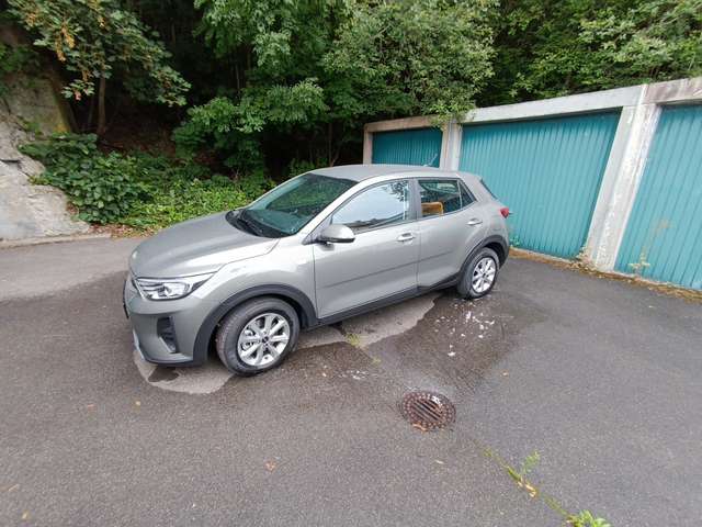 Imagine Kia Stonic Stonic 1.0 T-GDI 100 OPF DCT7 Edition 7