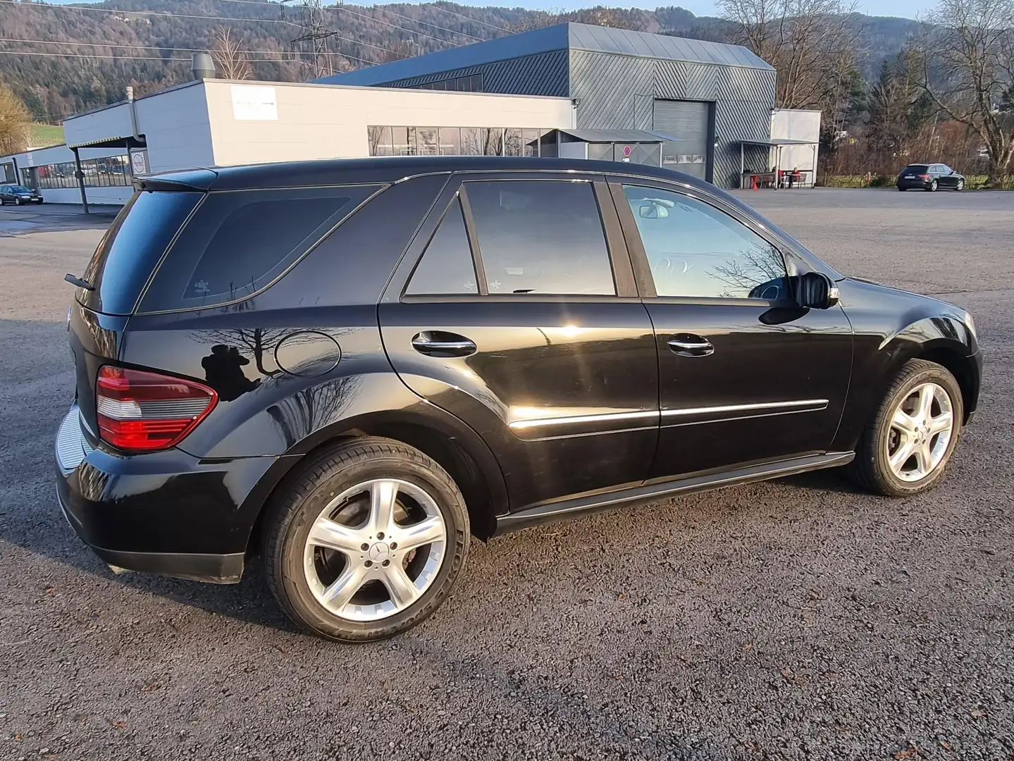 Mercedes-Benz ML 320 ML 320 CDI 4MATIC Aut. DPF Schwarz - 2