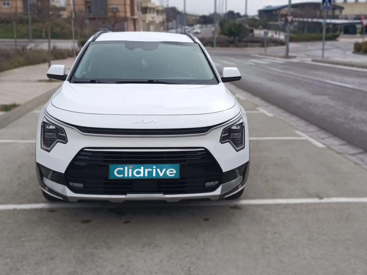 Kia Niro 1.6 GDi HEV 104kW (141CV) Drive Blanco - 2