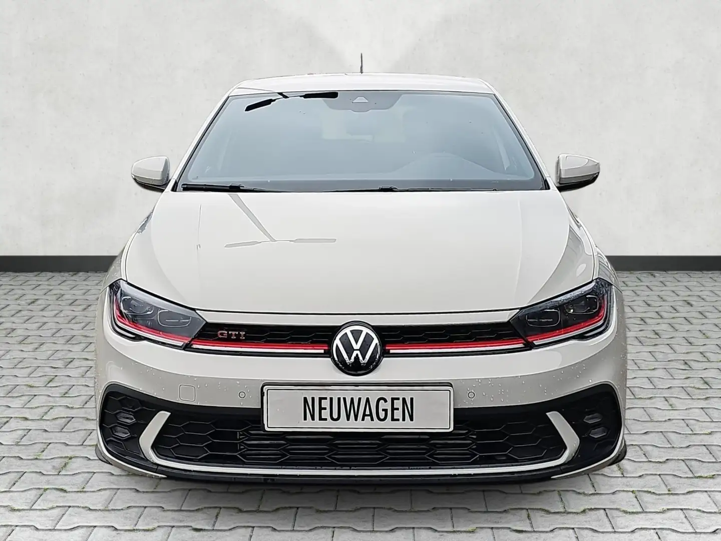 Volkswagen Polo GTI 2.0 TSI DSG / ACC IQ.Light AppConnect 152 k... Grau - 2
