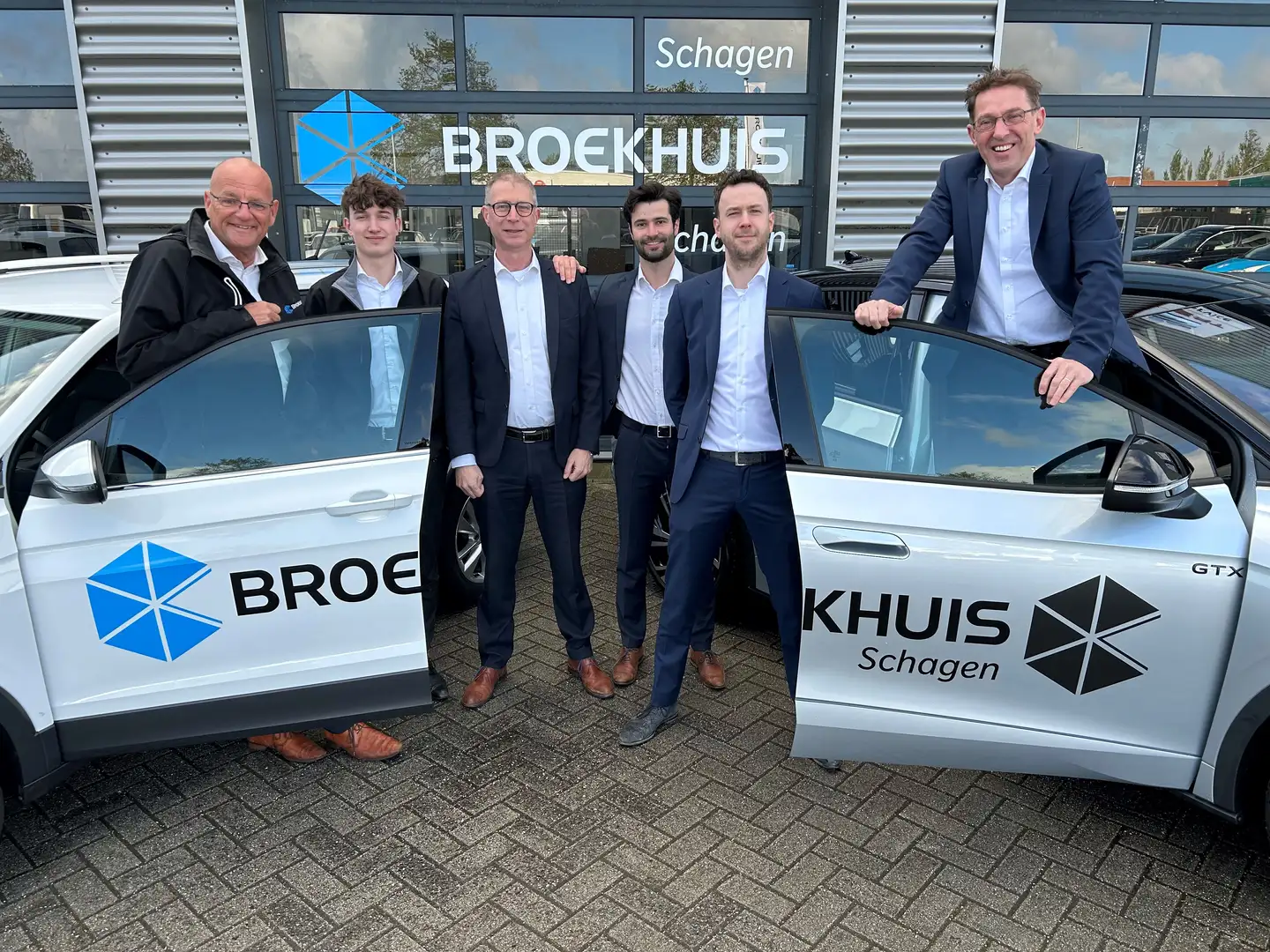 Volkswagen up! 1.0 65 pk | Achteruitrijcamera | Airco (automatisc Gris - 2