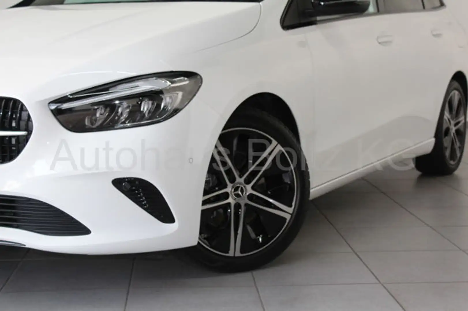 Mercedes-Benz B 200 ENp 48000 Progressive Pano Night Winter Weiß - 2