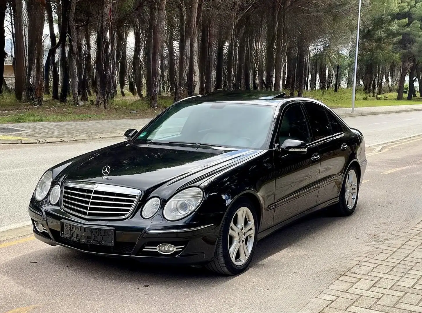 Mercedes-Benz E 280 CDI 7G-TRONIC Avantgarde - 2