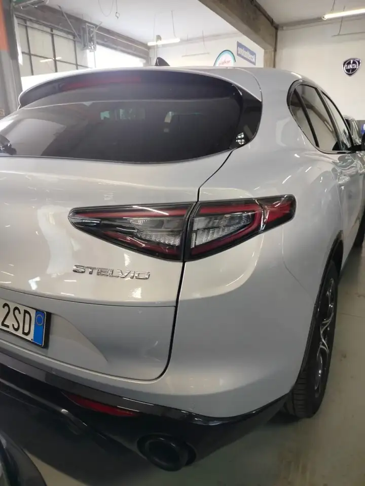 Alfa Romeo Stelvio 2024 — фото 12