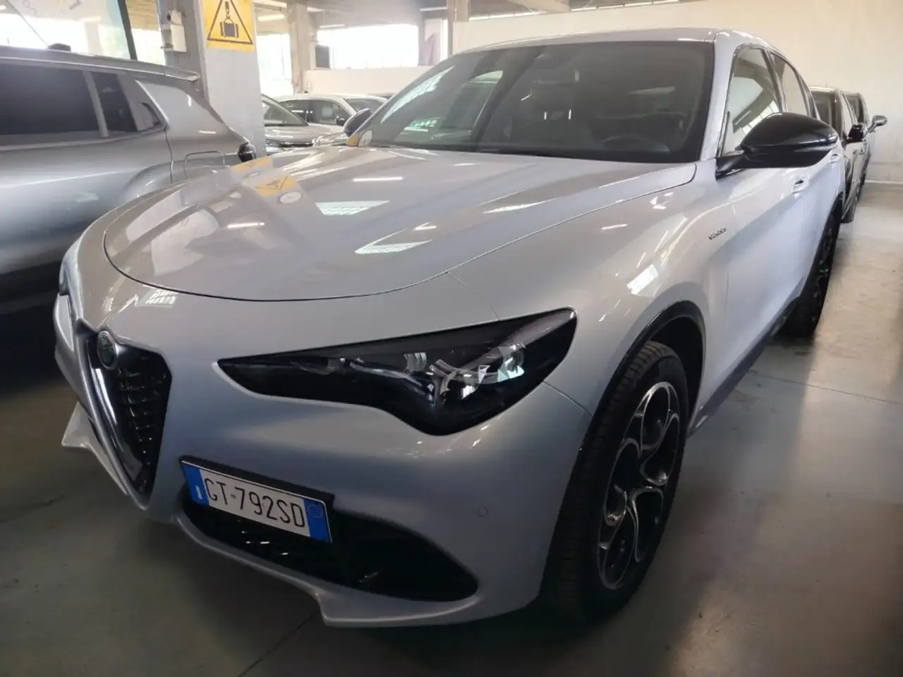 Alfa Romeo Stelvio 2024