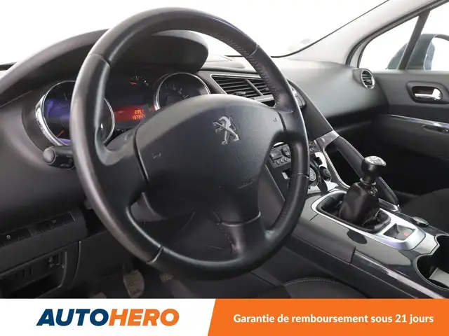 Peugeot 3008 view 11