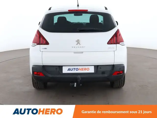 Peugeot 3008 view 5