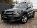Volkswagen Tiguan 2.0 TDi *PANO*CAMERA*GARANTIE 12 MOIS*1ER PROPR* Gris - thumbnail 2