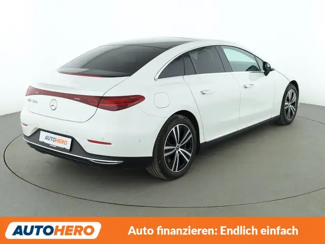 Mercedes-Benz Eqe view 6