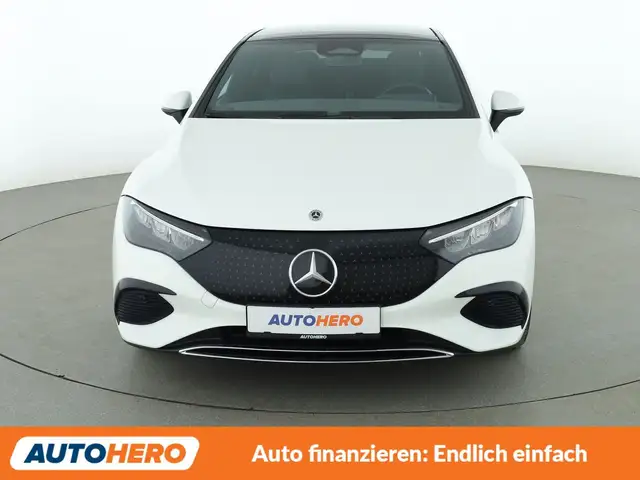 Mercedes-Benz Eqe view 9