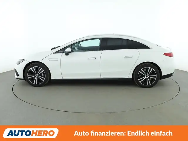 Mercedes-Benz Eqe view 3
