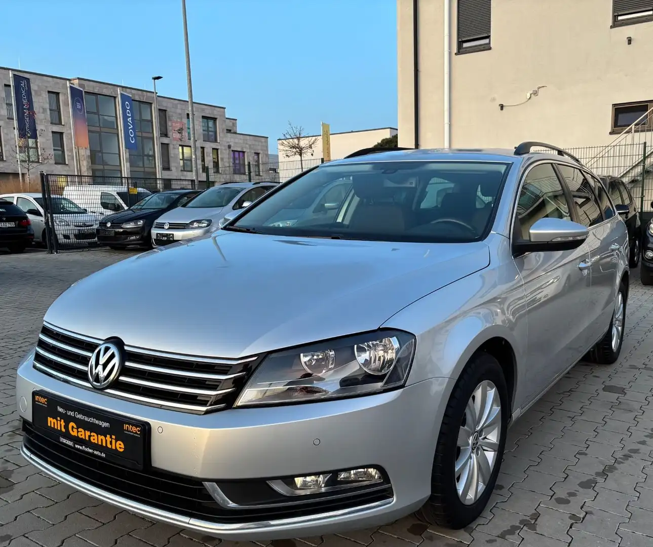 Volkswagen Passat Variant Comfortline BlueMotion/Rentner Silber - 1