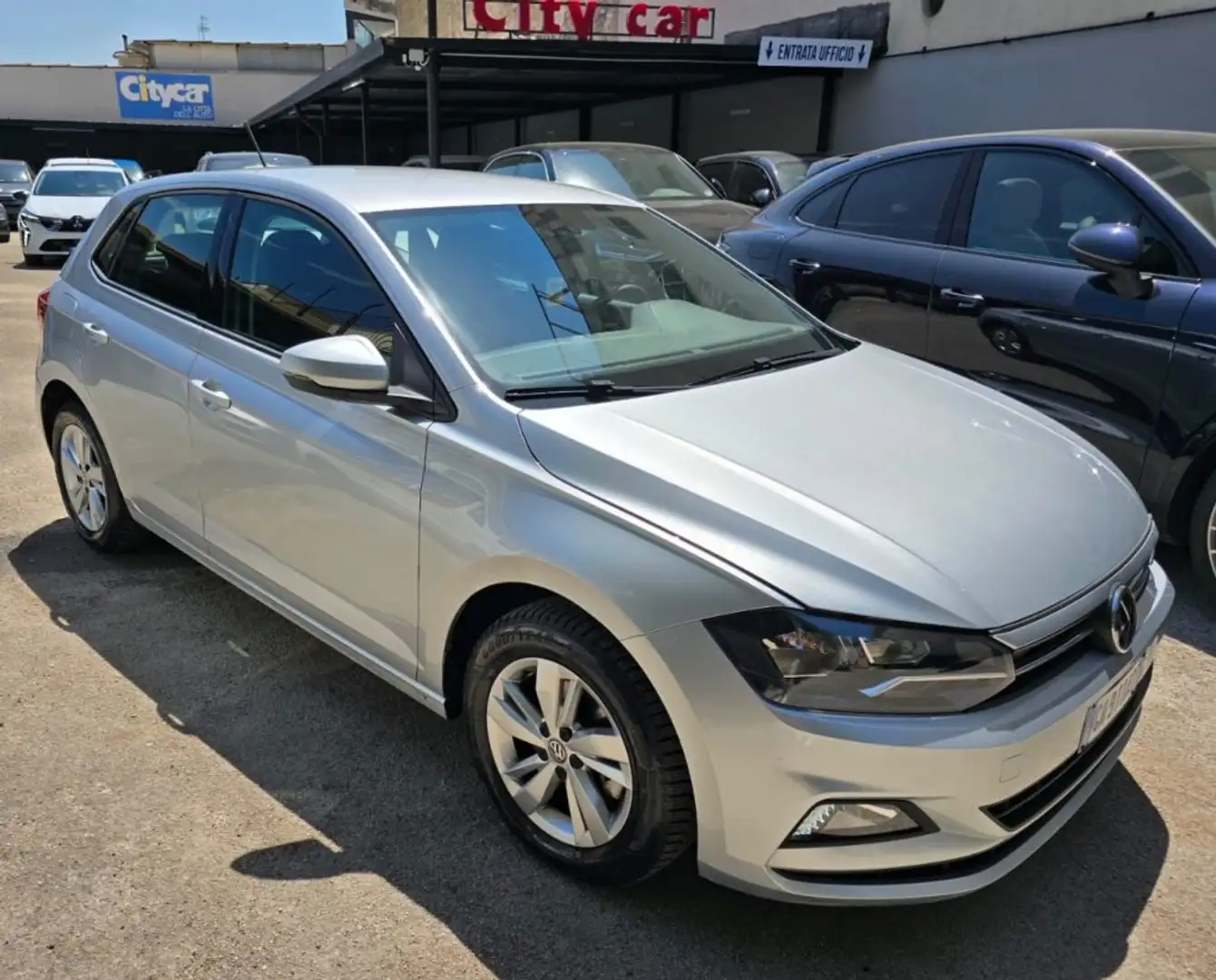 Volkswagen Polo 1.6 TDI 95 CV 5p. Comfortline BlueMotion Technolog Argento - 2