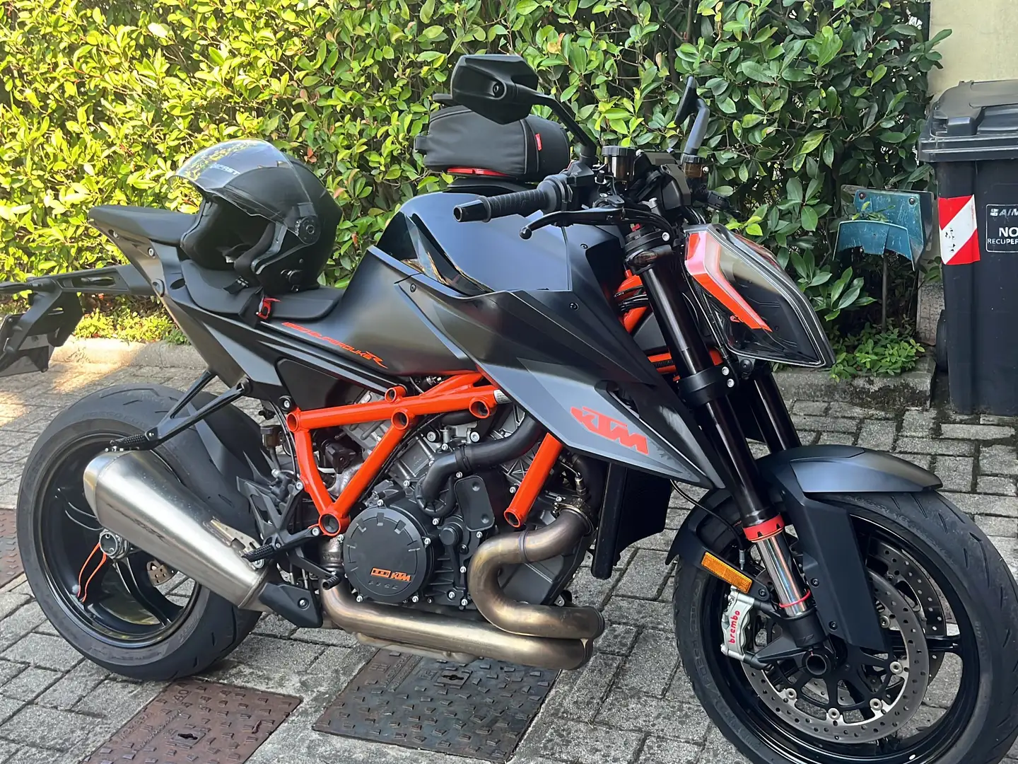KTM 1290 Super Duke R 3.0 Nero - 2