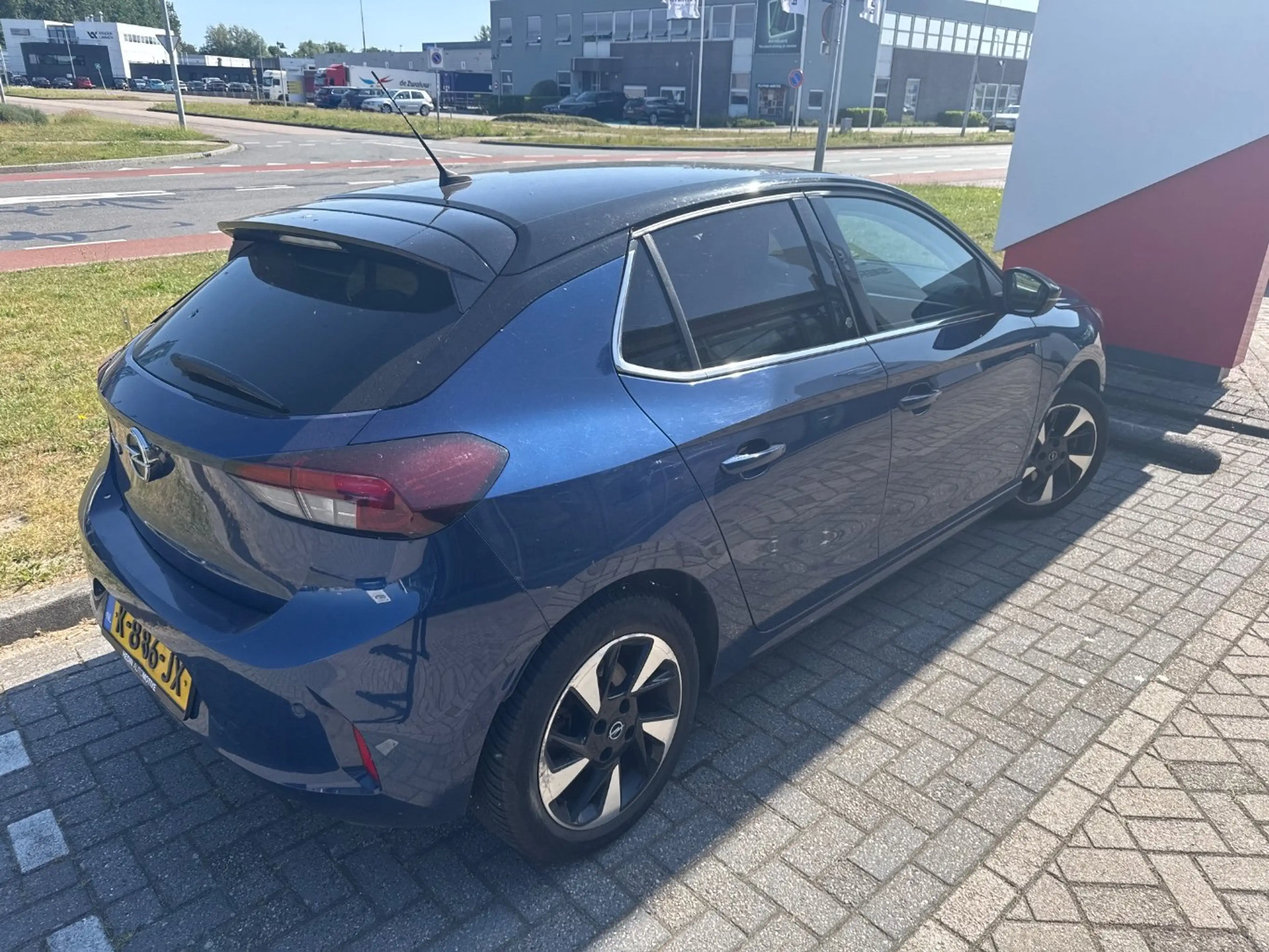 Opel Corsa-e Elegance 50 kWh l Camera l Cr Control l LED l Park — photo 2