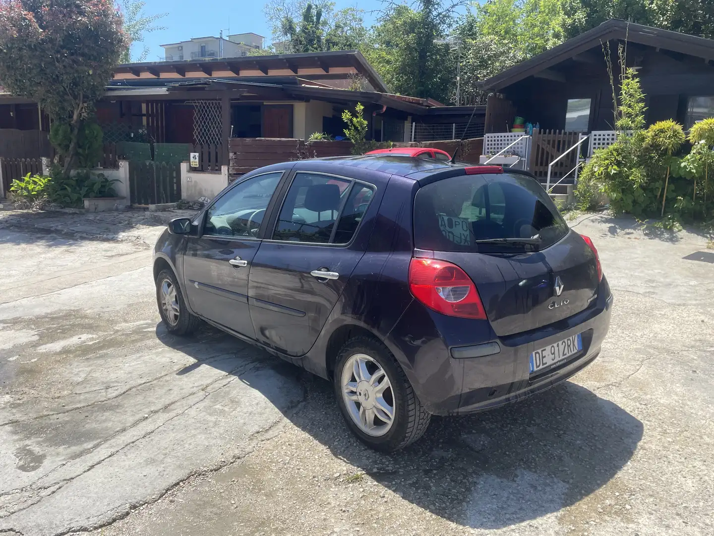 Renault Clio 5p 1.2i Le iene - 1