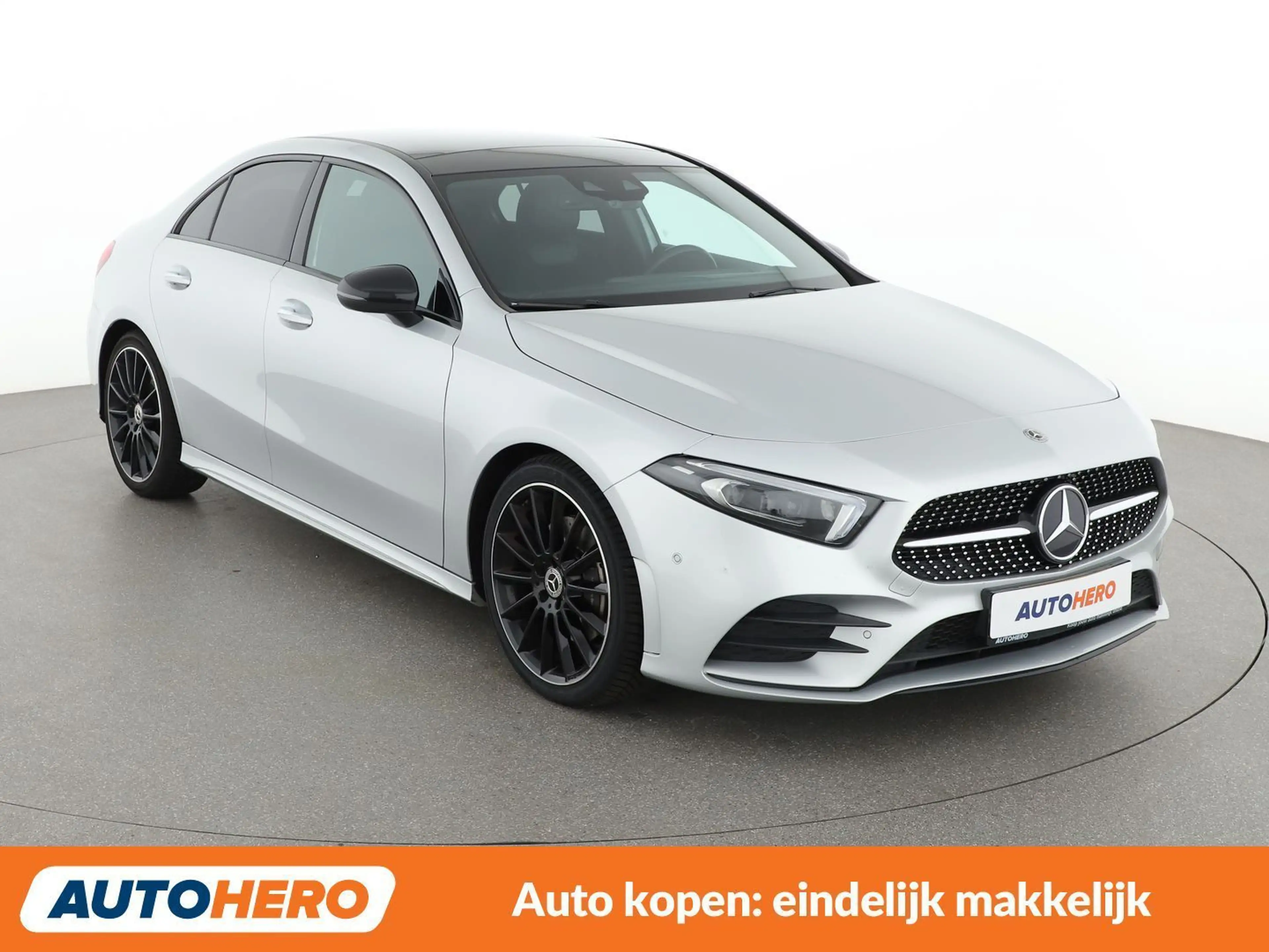 Mercedes-Benz A 220 A 220 AMG Line — photo 8