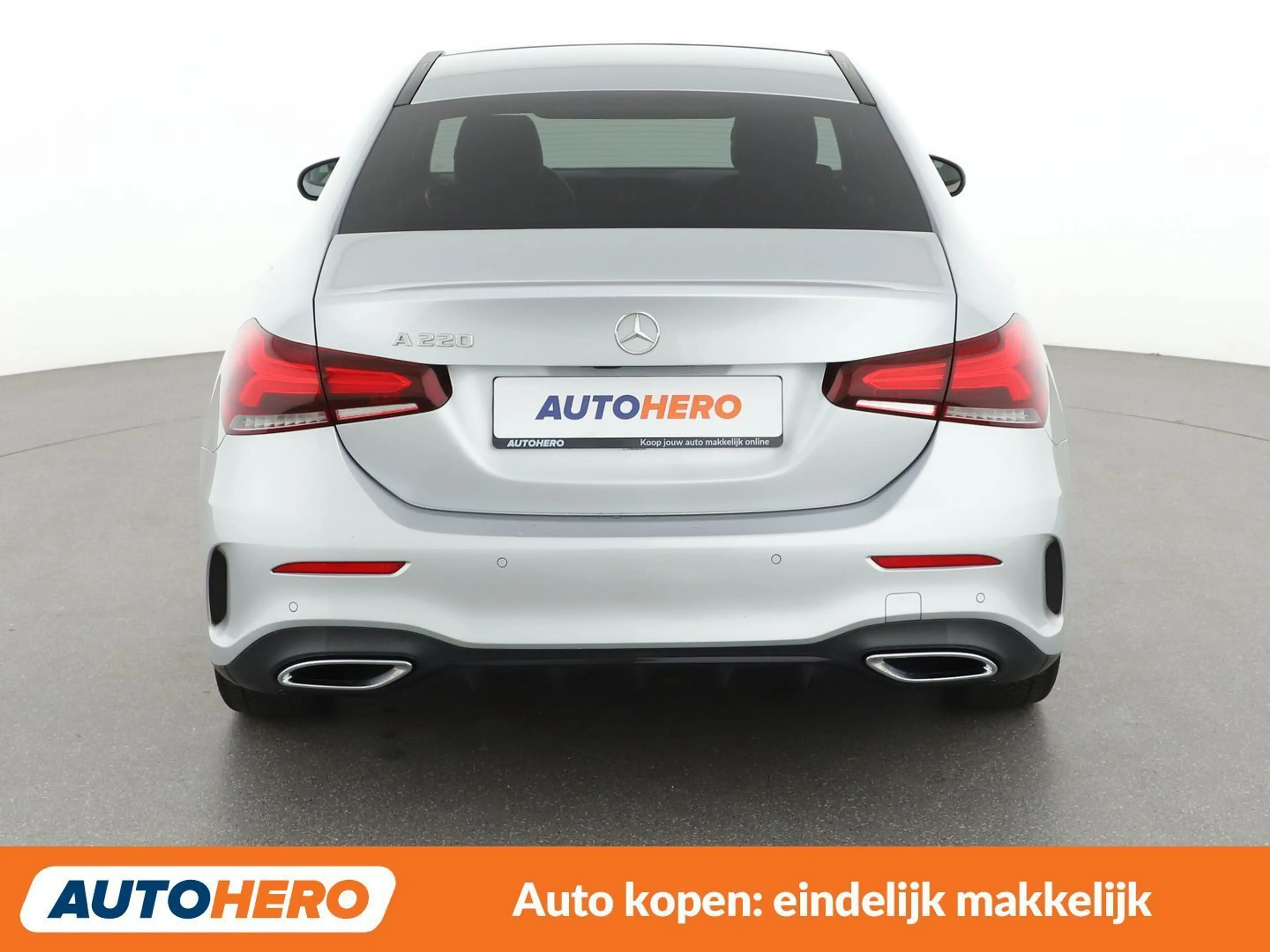Mercedes-Benz A 220 A 220 AMG Line — photo 5