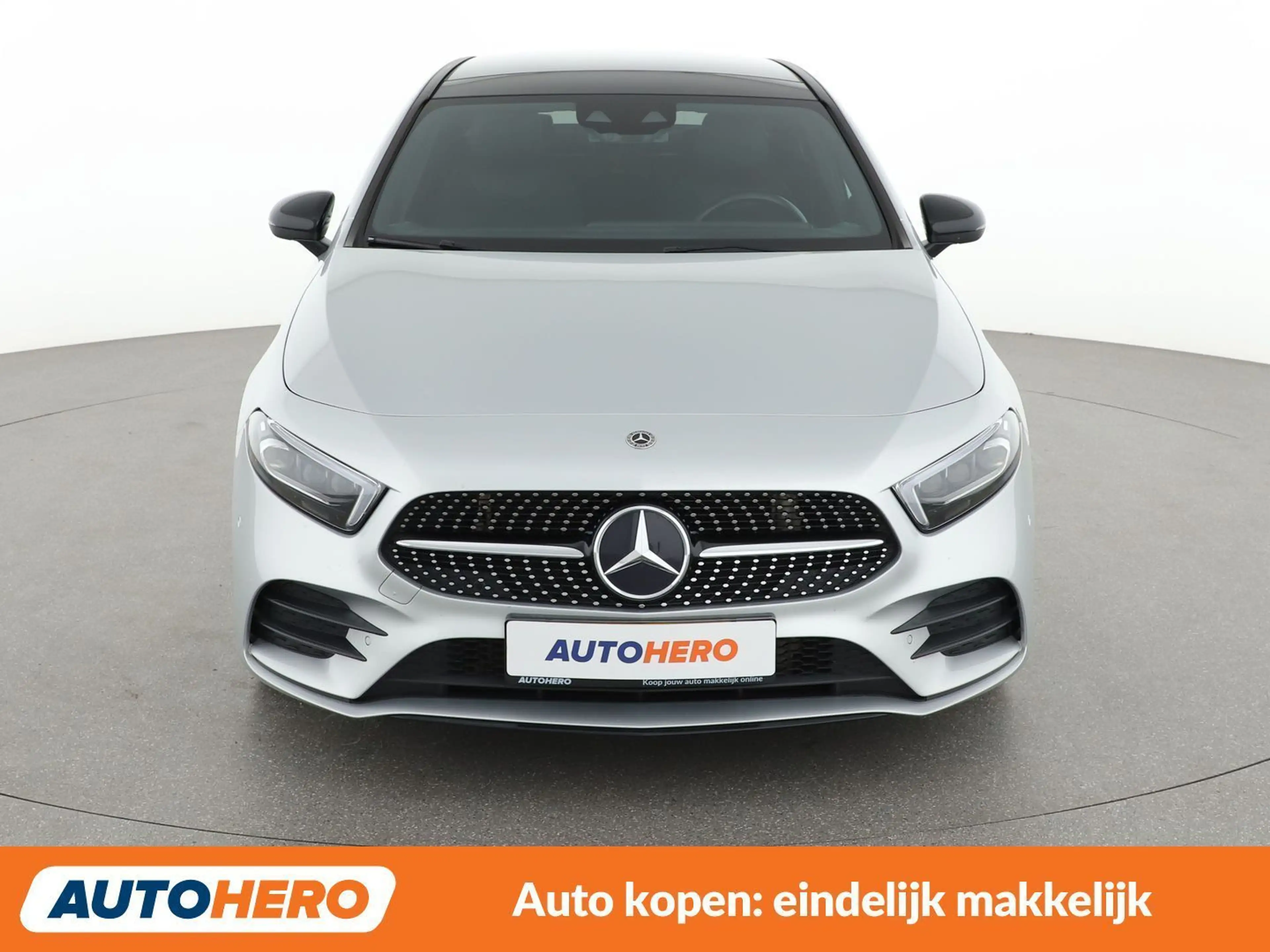 Mercedes-Benz A 220 A 220 AMG Line — photo 9