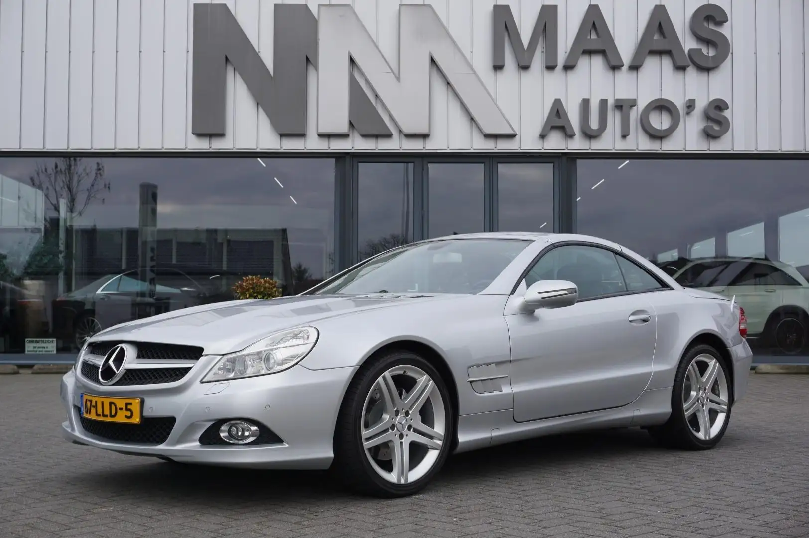 Mercedes-Benz SL 300 Gri - 2