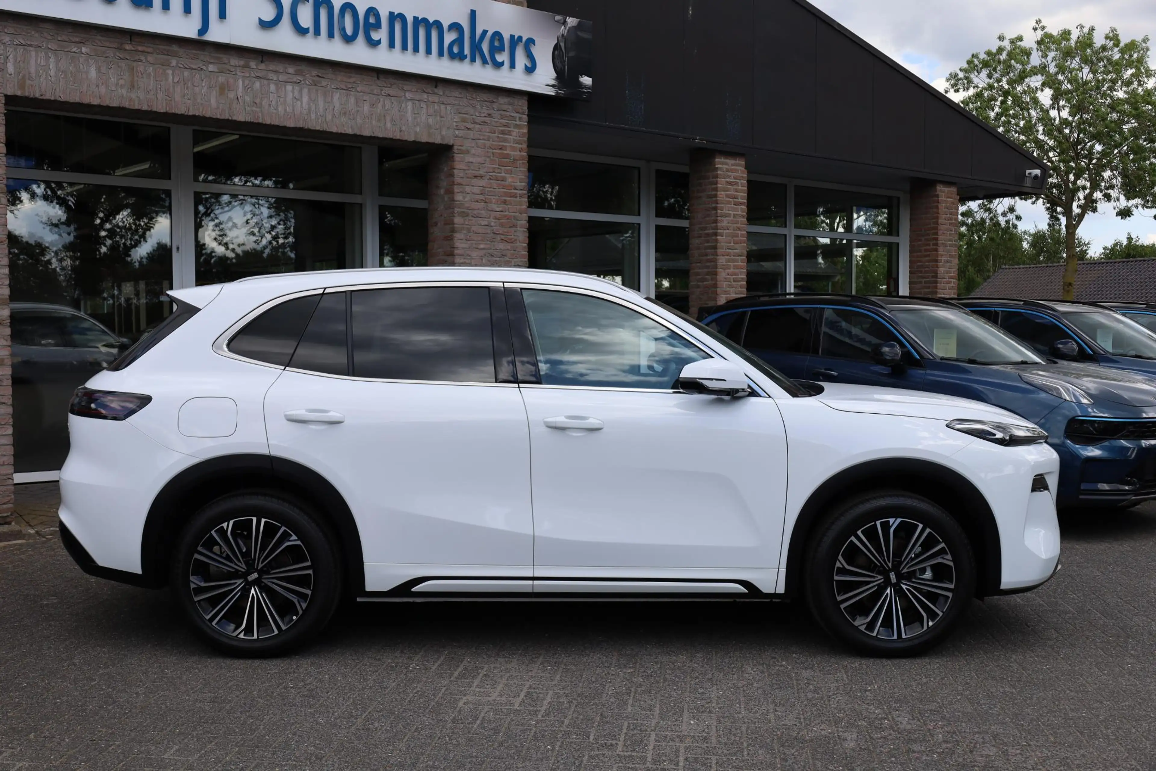 Geely Starray EM-i 1.5 Max+ PANO MEMORY MASSAGE 4XSTOEL/STUURVERW STO — photo 2