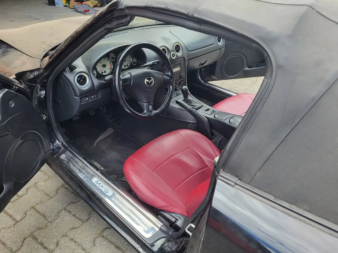 Mazda MX-5 MX 5 1.9i 16V, foto 9