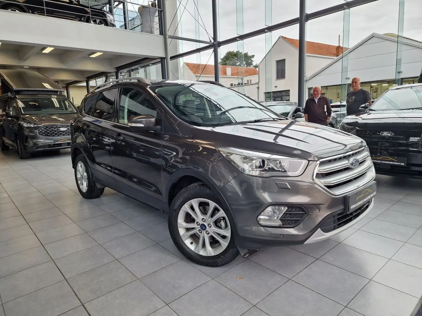 Ford Kuga TITANIUM BENZINE OPEN DAK Gris - 1
