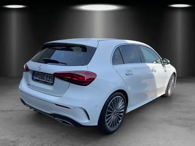 Mercedes-Benz A Class view 3