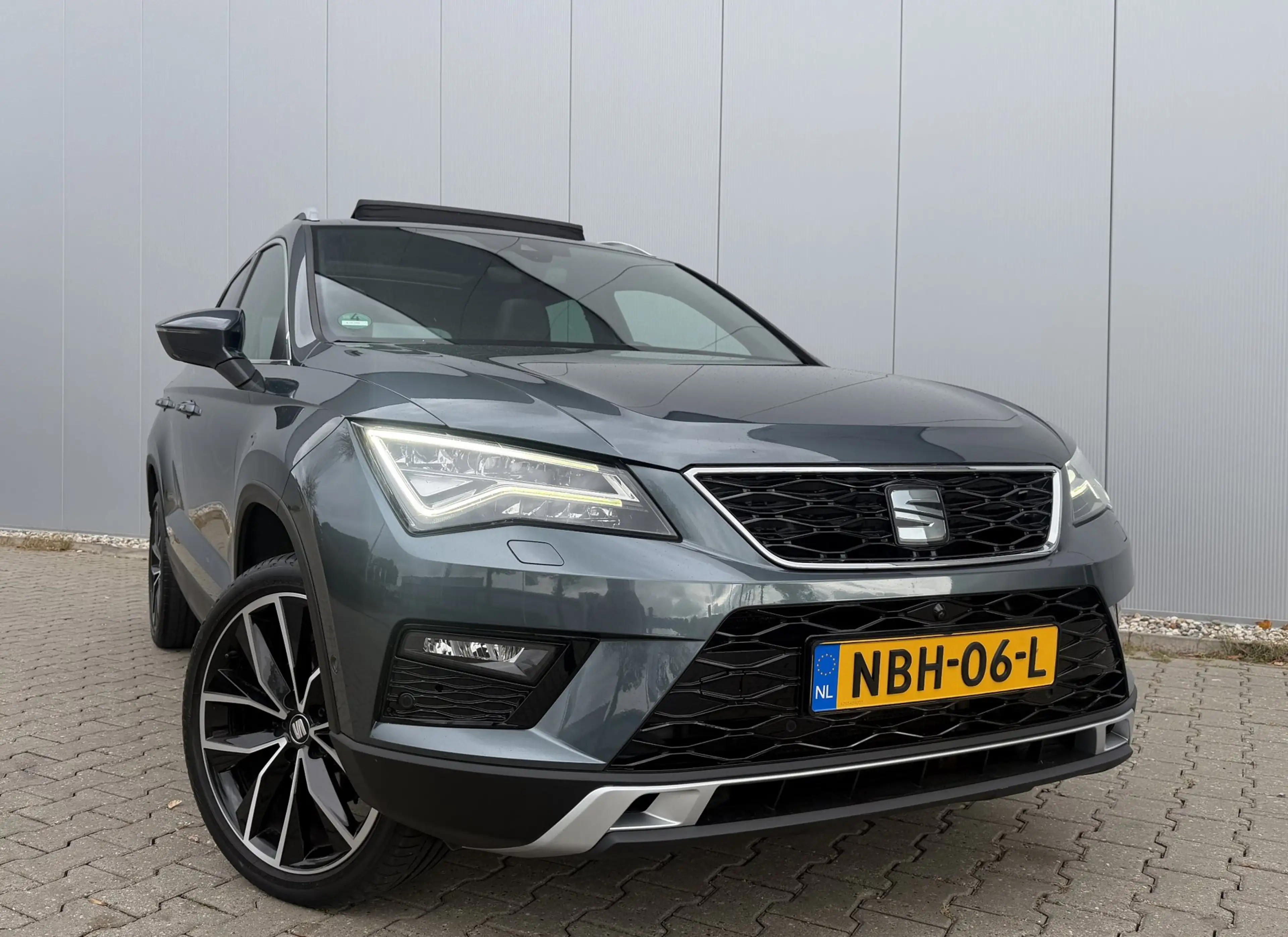 SEAT Ateca 1.5 TSI 150PK Automaat | Leder | Pano | 360 |