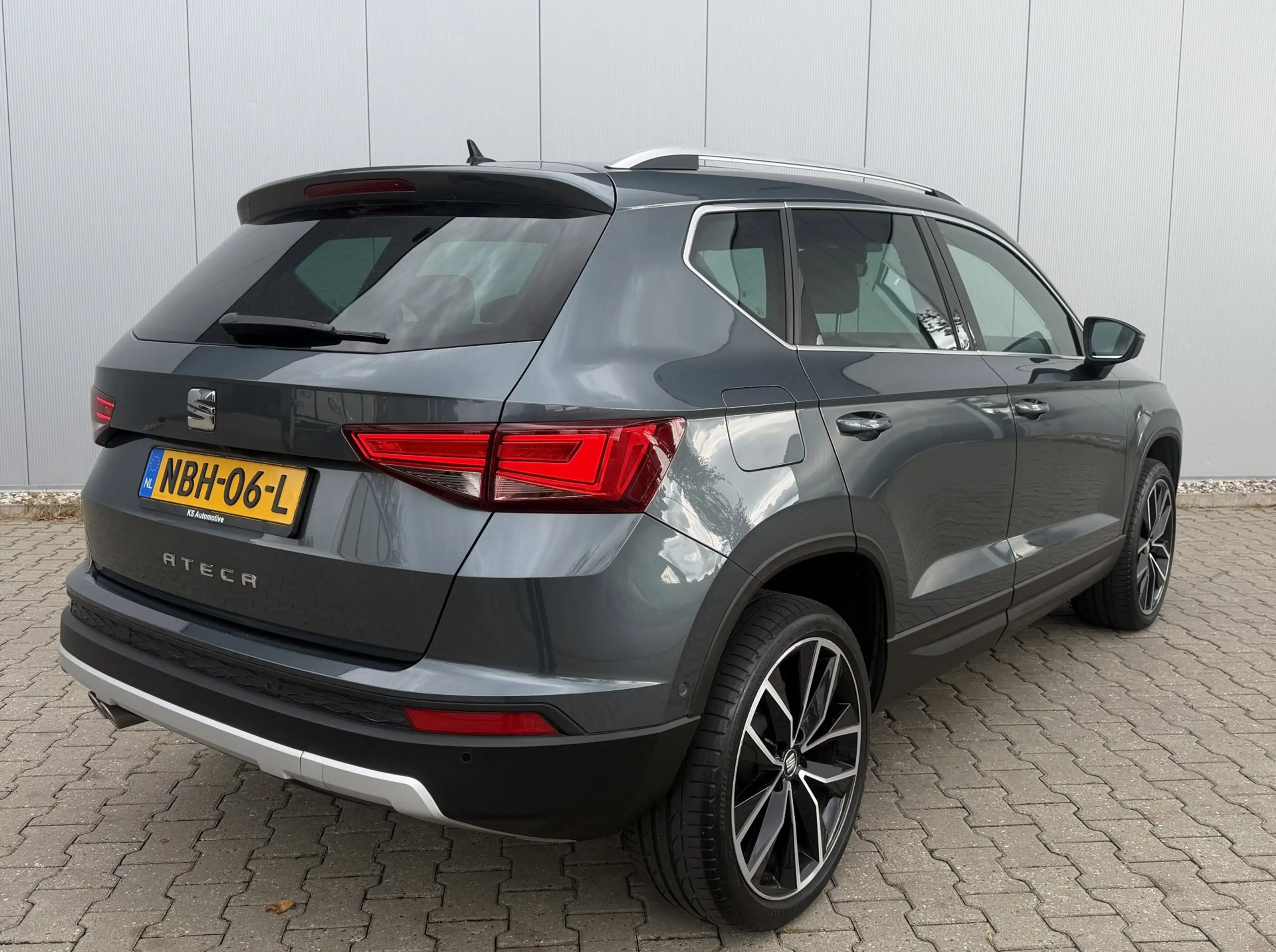 SEAT Ateca 1.5 TSI 150PK Automaat | Leder | Pano | 360 | — photo 9