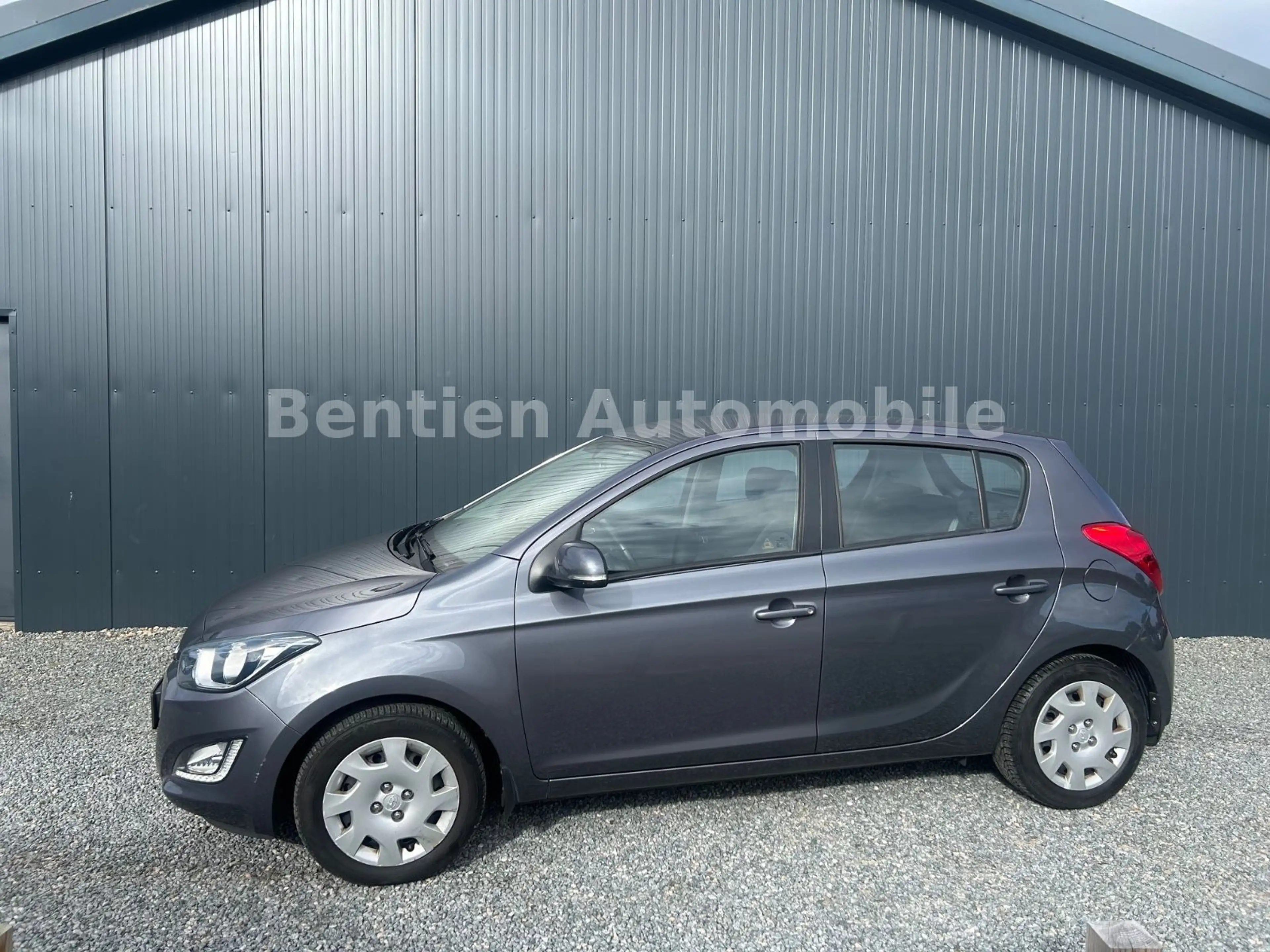 Hyundai i20 Style,Klima,SHZ,PDC,Ganzjahresreifen