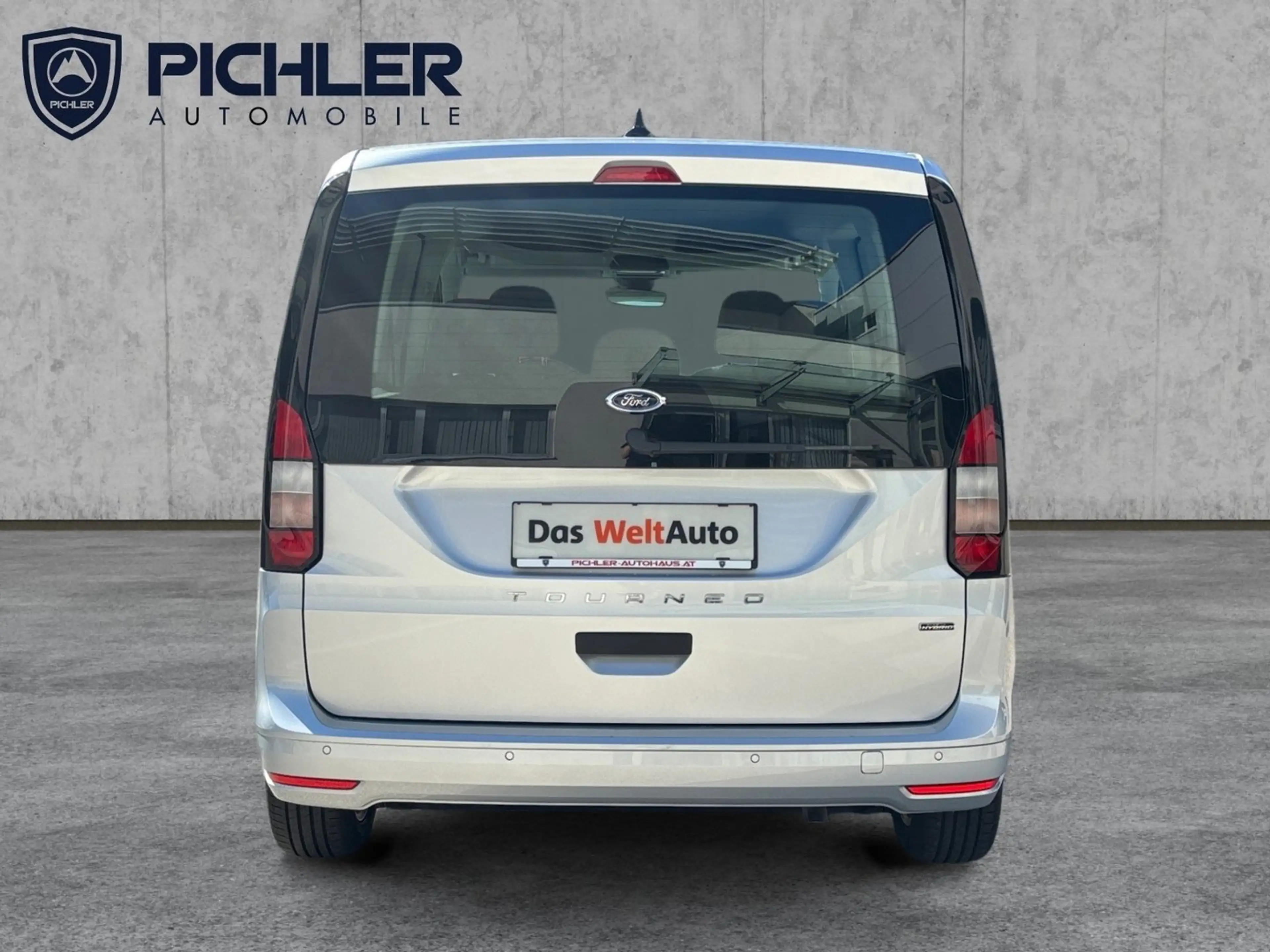 Ford Tourneo Connect 1,5 EcoBoost L1 Trend — photo 5