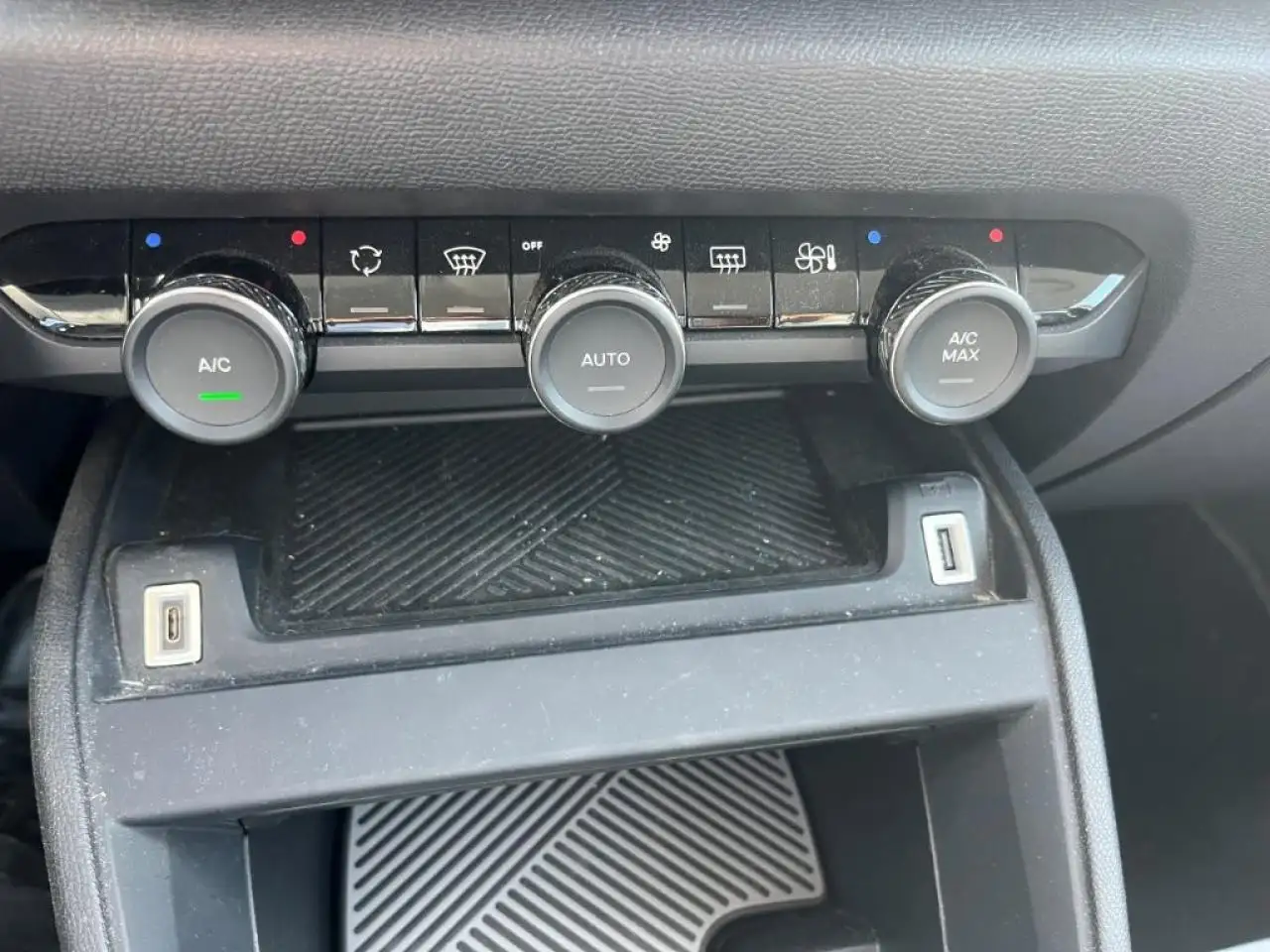 Citroen C4 Berline — photo 10