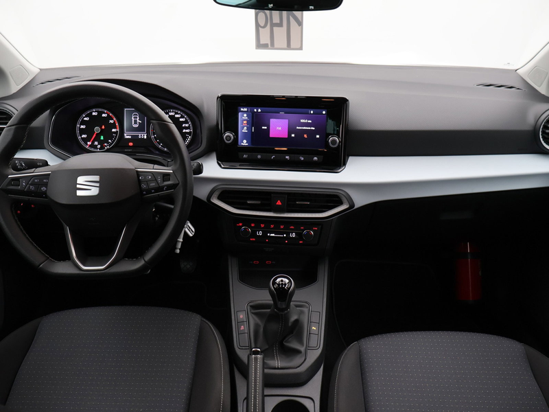 SEAT Ibiza New Ibiza Style 1.0TGI 90PK *PDC*CRUISE CONTROL*APP-CONNECT*BLTH*DAB RADIO*...* — photo 12