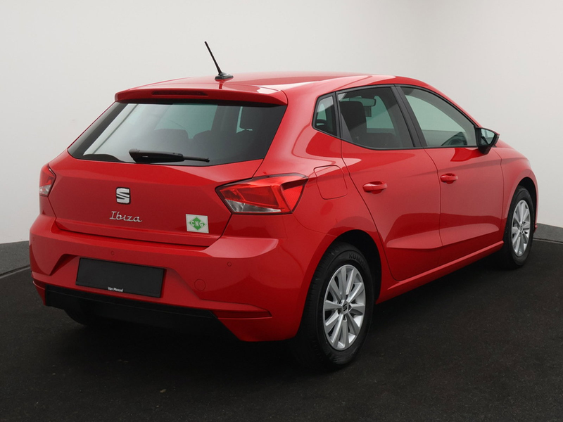 SEAT Ibiza New Ibiza Style 1.0TGI 90PK *PDC*CRUISE CONTROL*APP-CONNECT*BLTH*DAB RADIO*...* — photo 2