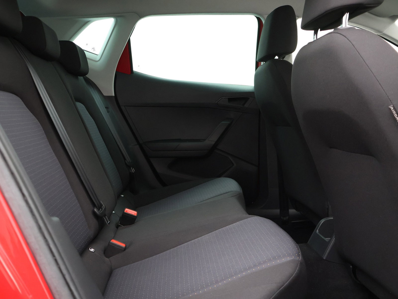 SEAT Ibiza New Ibiza Style 1.0TGI 90PK *PDC*CRUISE CONTROL*APP-CONNECT*BLTH*DAB RADIO*...* — photo 11