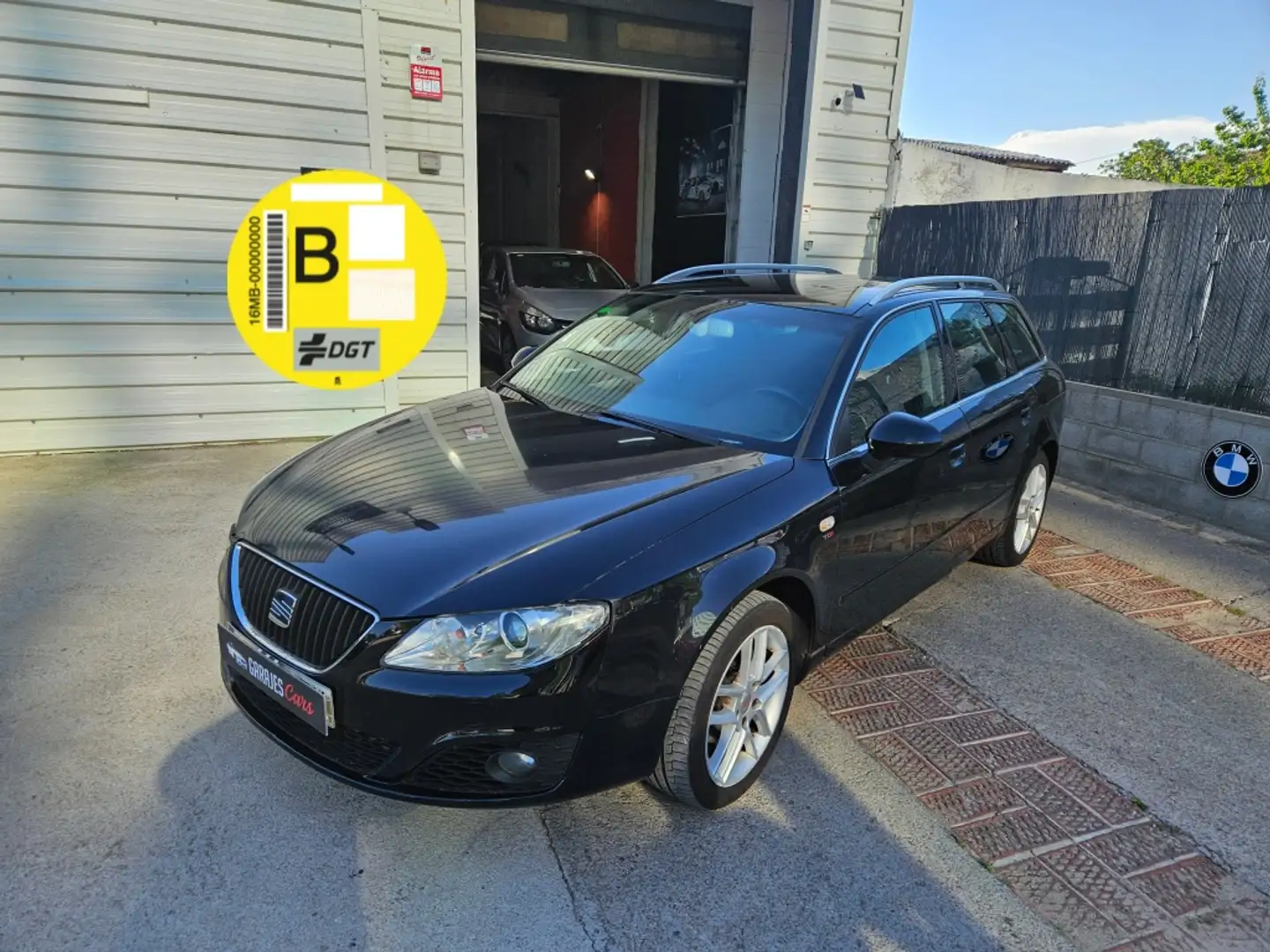 SEAT Exeo ST 2.0TDI CR Style 143 Noir - 1