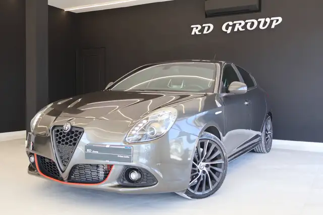 Alfa Romeo Giulietta 1.8 Quadrifoglio Verde 240CV scarico