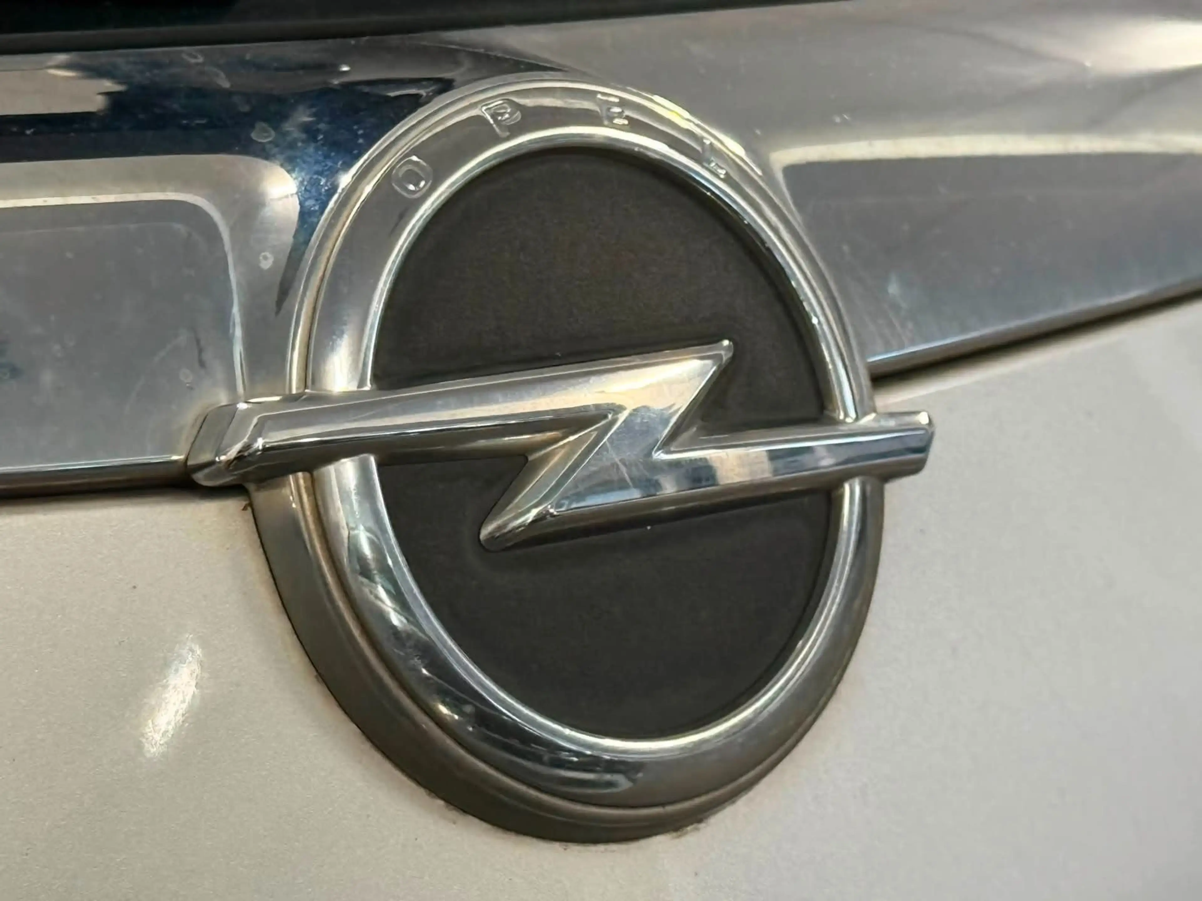 Opel Insignia Insignia Sports Tourer 150 Jahre NAVI. SHZ — photo 8