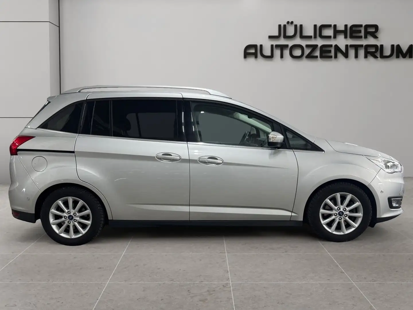 Ford Grand C-Max Titanium, Inspektion Neu, 7-Sitzer Silber - 2