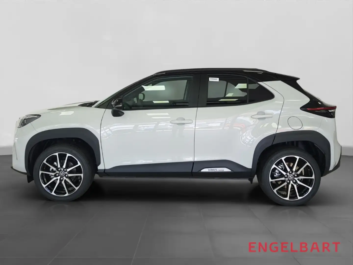 Toyota Yaris Cross 1.5 Hybrid GR Sport Premium Paket Grau - 2